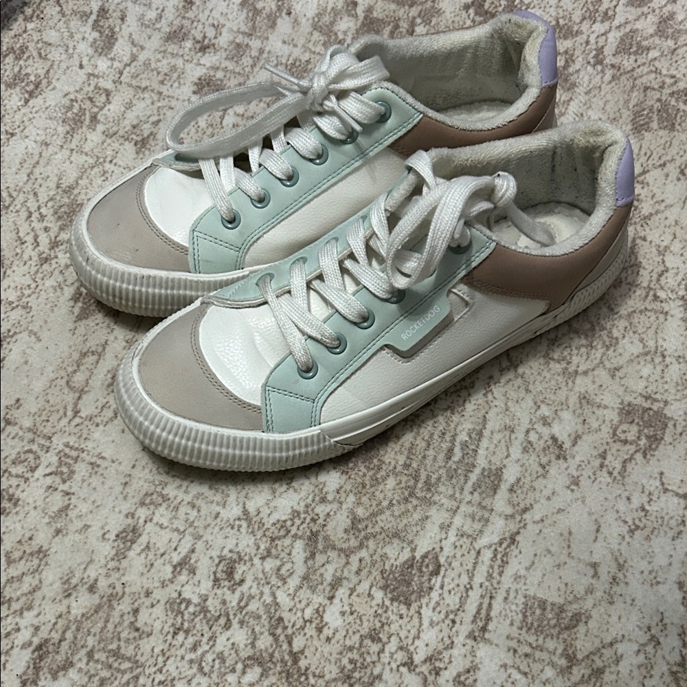 Rocket Dog White, Tan, and Mint Sneakers